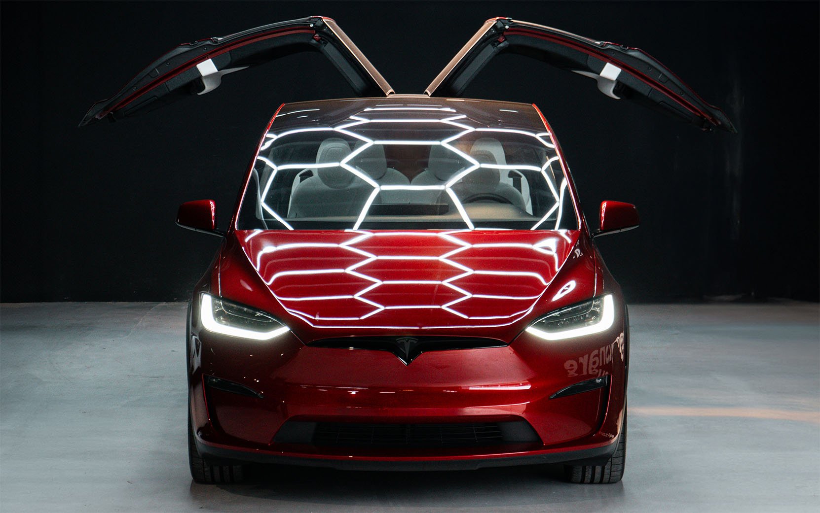 Model X right 01